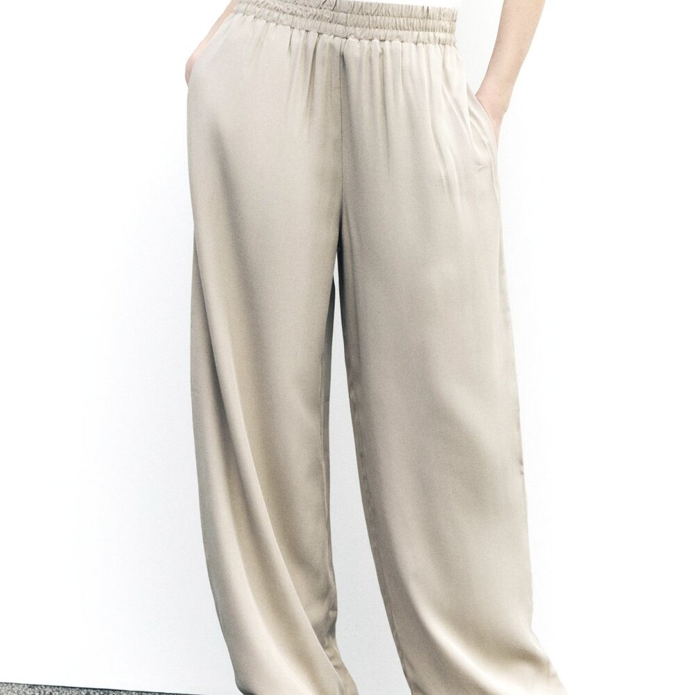 Zara Beige High-Waisted Wide Leg Trousers Size S.